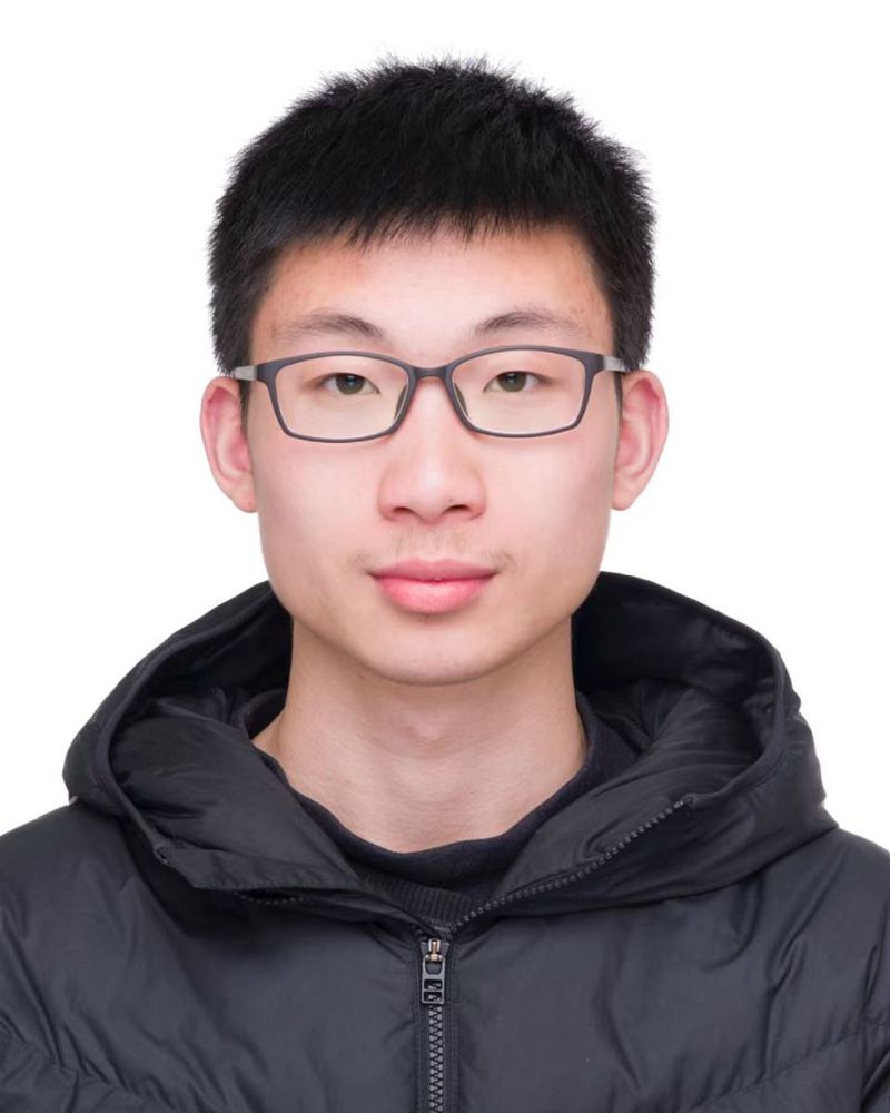 Portrait of Junhong Liu